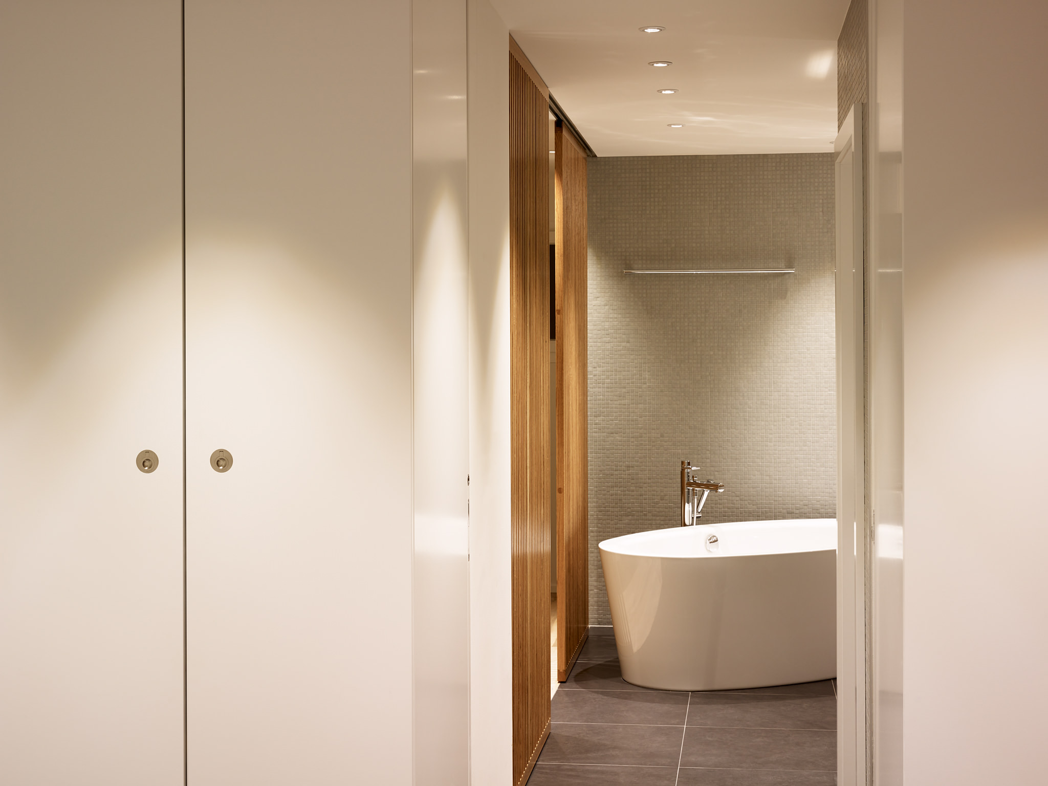 E14531 Alpa 047696 SCREEN